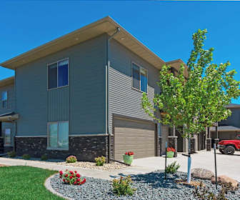 Shadow Crest Townhomes, Fargo, ND
