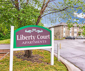 Liberty Court, Liberty, MO