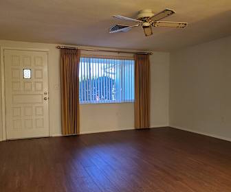 Image 3, 7304 Lincoln Park Ln