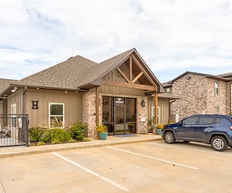 The Frisco Apartments on Walnut, West Persimmon Street, Rogers, AR