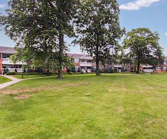 Apartments For Rent In Malverne Ny 333 Rentals Apartmentguide Com