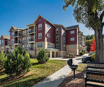 view of building exterior, Mill Creek Apartments