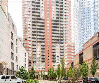 Apartments For Rent With Balcony In Hell S Kitchen New York Ny