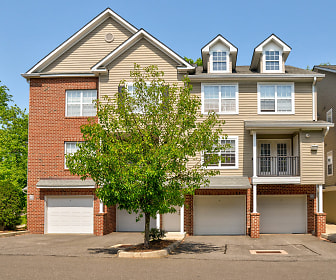 Huntington Townhomes, Booth Hil Elementary L School, Shelton, CT