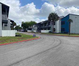 Caspian Living, Robstown, TX