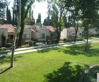 Houses For Rent In Santa Ana Beauty Academy Ca Apartmentguide Com