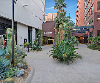 El Centro Apartments & Bungalows, Franklin Avenue, Los Angeles, CA