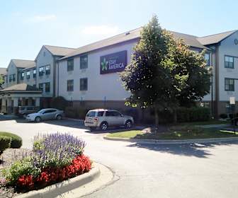 Hunters Ridge Apartments Amp Townhomes Farmington Hills