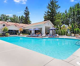 Apartments For Rent In Fresno State University Ca 248 Rentals Apartmentguide Com