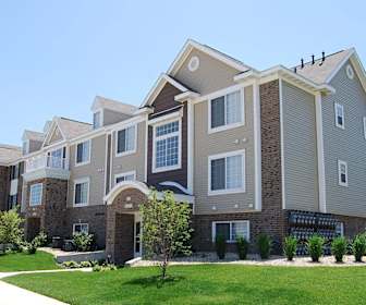 view of front of house with a front lawn, Hunters Pond