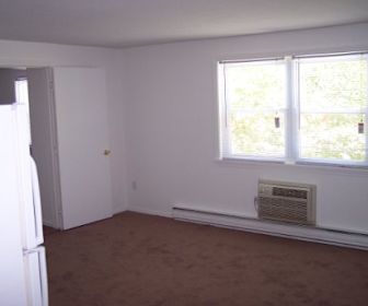 Apartments Under 900 In Chicopee Ma Apartmentguide Com