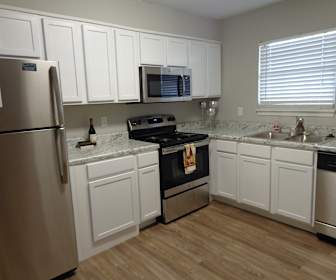 Apartments Under 700 In Fishers In Apartmentguide Com