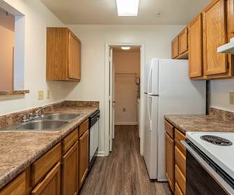 Townsend Square, 22408, VA