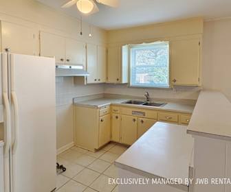 1021 9th St S, Jacksonville Beach, FL