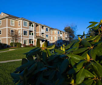 apartments for rent with garage in warwick ri