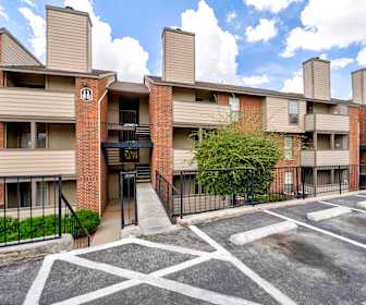 texas tech college apartments