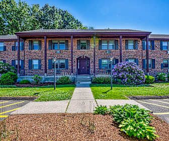 Candlelight Apartments, Glastonbury, CT