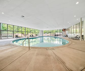view of pool, Grandview Pointe Apartments
