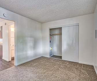 Harrison Square, 97203, OR