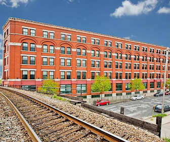 Mke Lofts 725 N Plankinton Ave Milwaukee Wi Apartments For Rent Rent Com