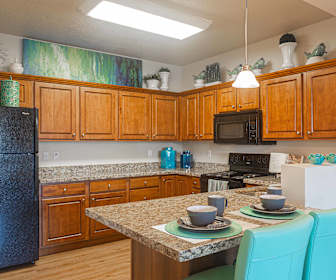 Cresthaven Apartments - Lehi, UT 84043
