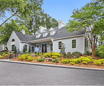 Saddle Creek Apartments For Rent 77 Apartments Roswell Ga Apartmentguide Com