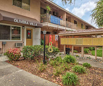 Tour The Fitness Center And Terrace At State Chestnut Apartments Yochicago Fitness Center Apartment Terrace