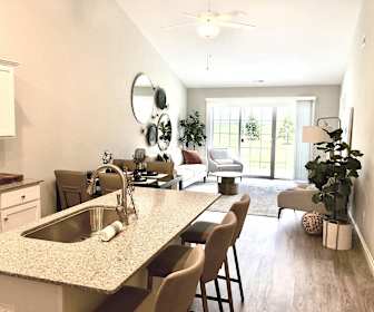 Addison Place, 43617, OH