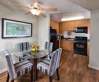 Apartments For Rent In Cal State Fullerton Ca 291 Rentals Apartmentguide Com