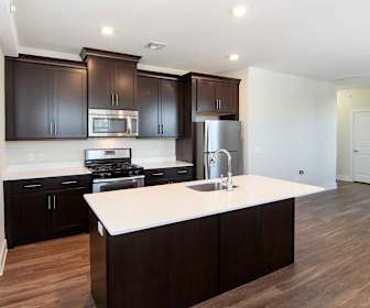 Apartments For Rent In Middletown Nj 1205 Rentals Apartmentguide Com
