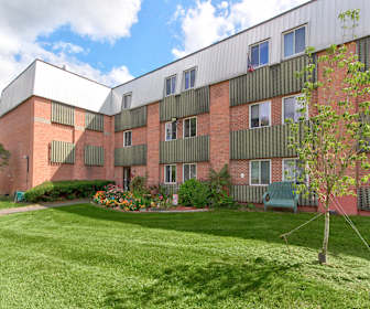 Silver Pond Apartments, Wallingford, CT