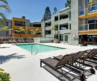 The Crescent at West Hollywood, Norton Avenue, West Hollywood, CA