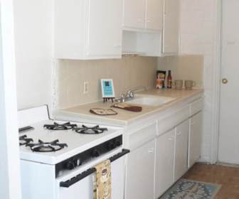 pet friendly apartments near me 2 bedroom
