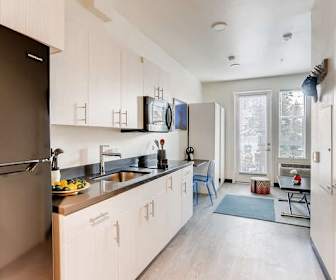 Apartments Under 500 In Los Angeles Ca Apartmentguide Com