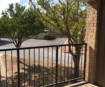 Apartments Under $1000 in Austin, TX | ApartmentGuide.com
