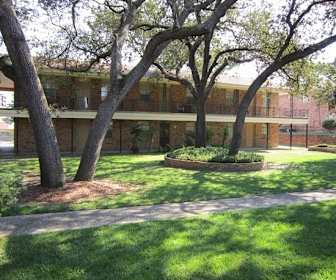 Courtyard Apartments at Cordova, Select Specialty Hospital, Pensacola, FL