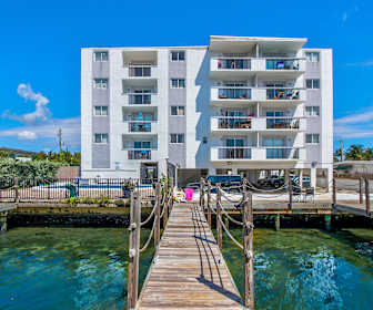 Apartments Near Harding Avenue Miami Beach Fl Apartmentguide Com