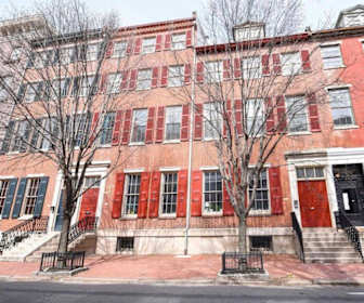 Washington Square West Apartments For Rent 246 Apartments