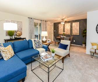 This 3 300 Sqt Ft Townhome In The Heart Of Fishtown Features A Beautiful Contemporary Gourmet Kitchen 720 Sf Rear Yard Townhouse Rental Property Residential
