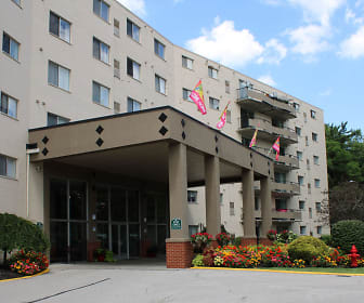 Parkside Towers, Strongsville, OH