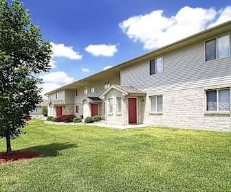 Oak Point Apartments, Clinton, IL