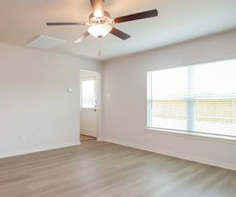 Spring Shadows Apartments For Rent 194 Apartments Houston Tx Apartmentguide Com