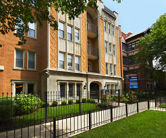 2Sisters Apartments, Chicago, IL