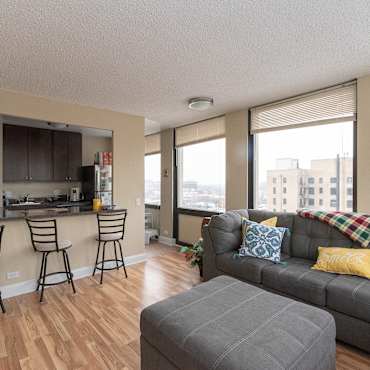 Lincoln Park Plaza Apartments Chicago Il 60614