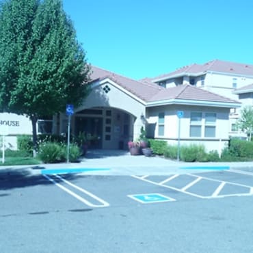 Silver Ridge Apartments - Roseville, CA 95661