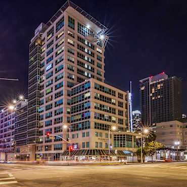 Renaissance Tower Apartments - Los Angeles, CA 90015