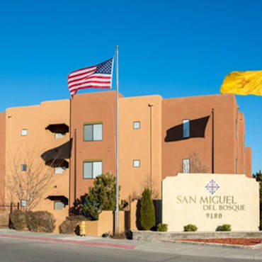 San Miguel Del Bosque Apartments Albuquerque Nm 87120