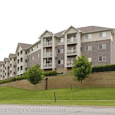 Powers Ridge Condominiums Apartments Chanhassen Mn 55317
