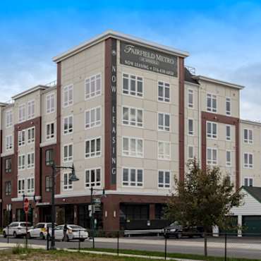 62 Modern Allure apartments mineola ny in New York