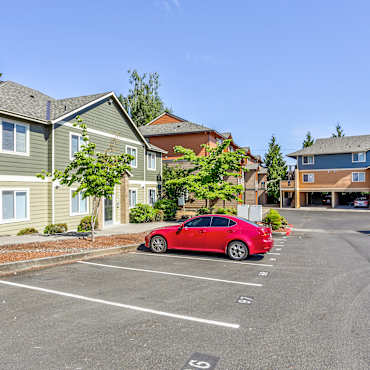 Zachary Park Apartments - Portland, OR 97230